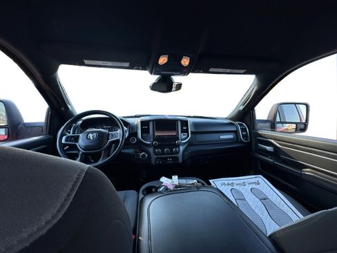 Used 2024 RAM 2500 Big Horn w/ Bed Utility Group image 21