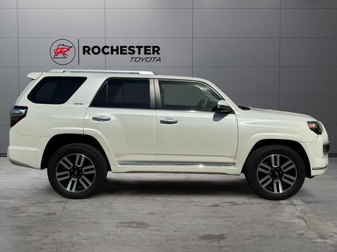 Certified 2022 Toyota 4Runner Limited AWD/4WD image 6