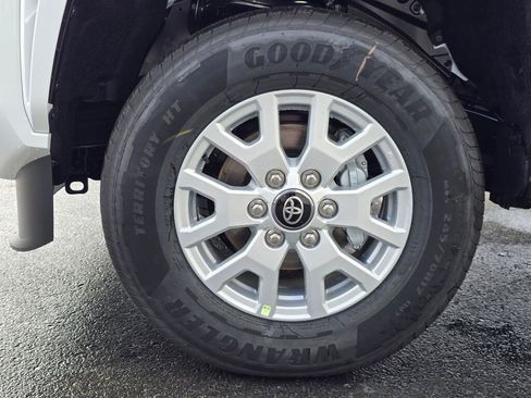 New 2025 Toyota Tacoma SR5 image 11
