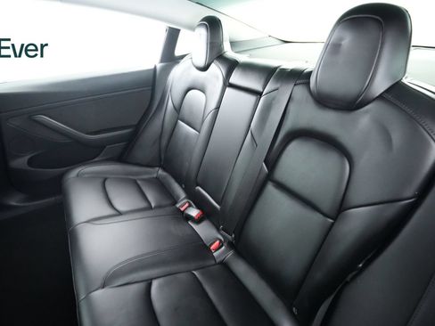 Used 2022 Tesla Model 3 RWD image 24