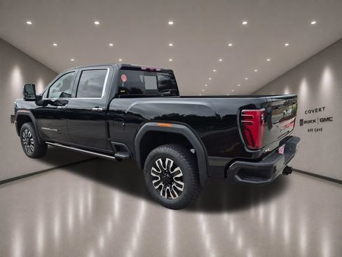 New 2026 GMC Sierra 2500 Denali Ultimate AWD/4WD image 8