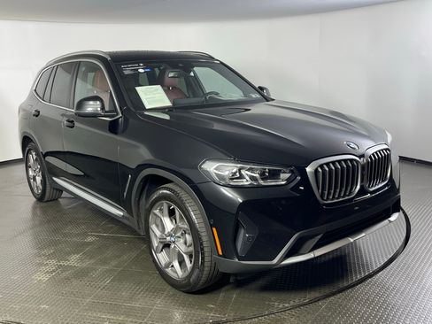 Certified 2023 BMW X3 xDrive30i w/ Premium Package w/ZPA AWD/4WD image 3