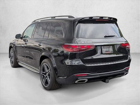 New 2026 Mercedes-Benz GLS 450 4MATIC image 9