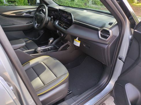 New 2026 Chevrolet TrailBlazer ACTIV w/ Convenience Package FWD image 37