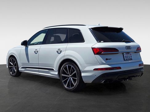 Used 2021 Audi SQ7 Premium Plus w/ SQ7 Black Optic Package AWD/4WD image 6