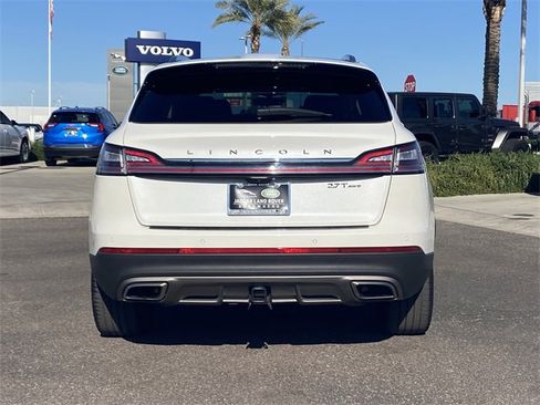 Used 2020 Lincoln Nautilus Reserve w/ Equipment Group 202A image 29