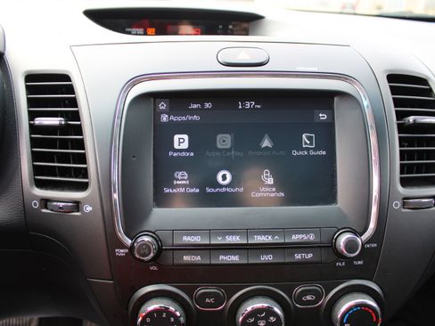 Used 2018 Kia Forte LX w/ LX Popular Package image 29