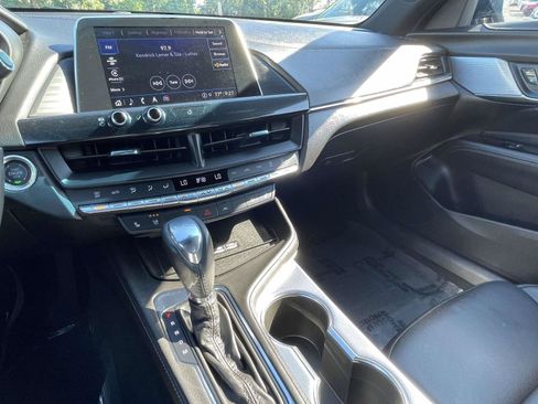 Used 2026 Cadillac CT4 Premium Luxury RWD image 34