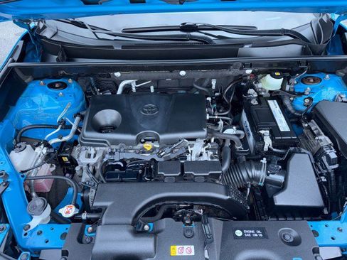 Used 2019 Toyota RAV4 LE w/ All Weather Liner Package image 30