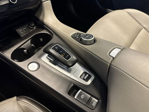 Certified 2025 INFINITI QX50 Luxe image 18