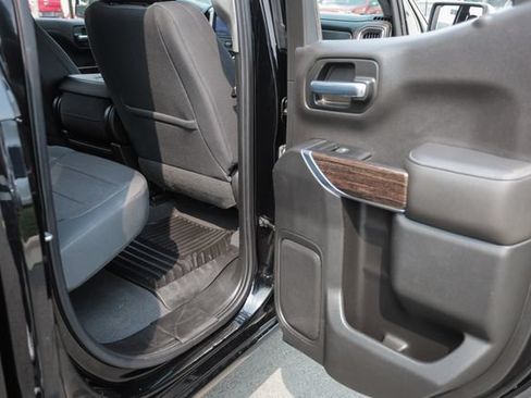 Used 2019 GMC Sierra 1500 SLE w/ SLE Value Package AWD/4WD image 61