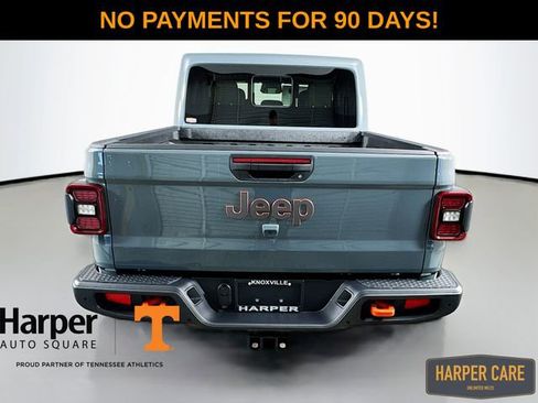 New 2026 Jeep Gladiator Mojave image 7