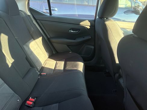 Used 2022 Nissan Sentra SR FWD image 10