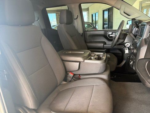 Used 2020 Chevrolet Silverado 1500 Custom w/ Custom Value Package RWD image 29