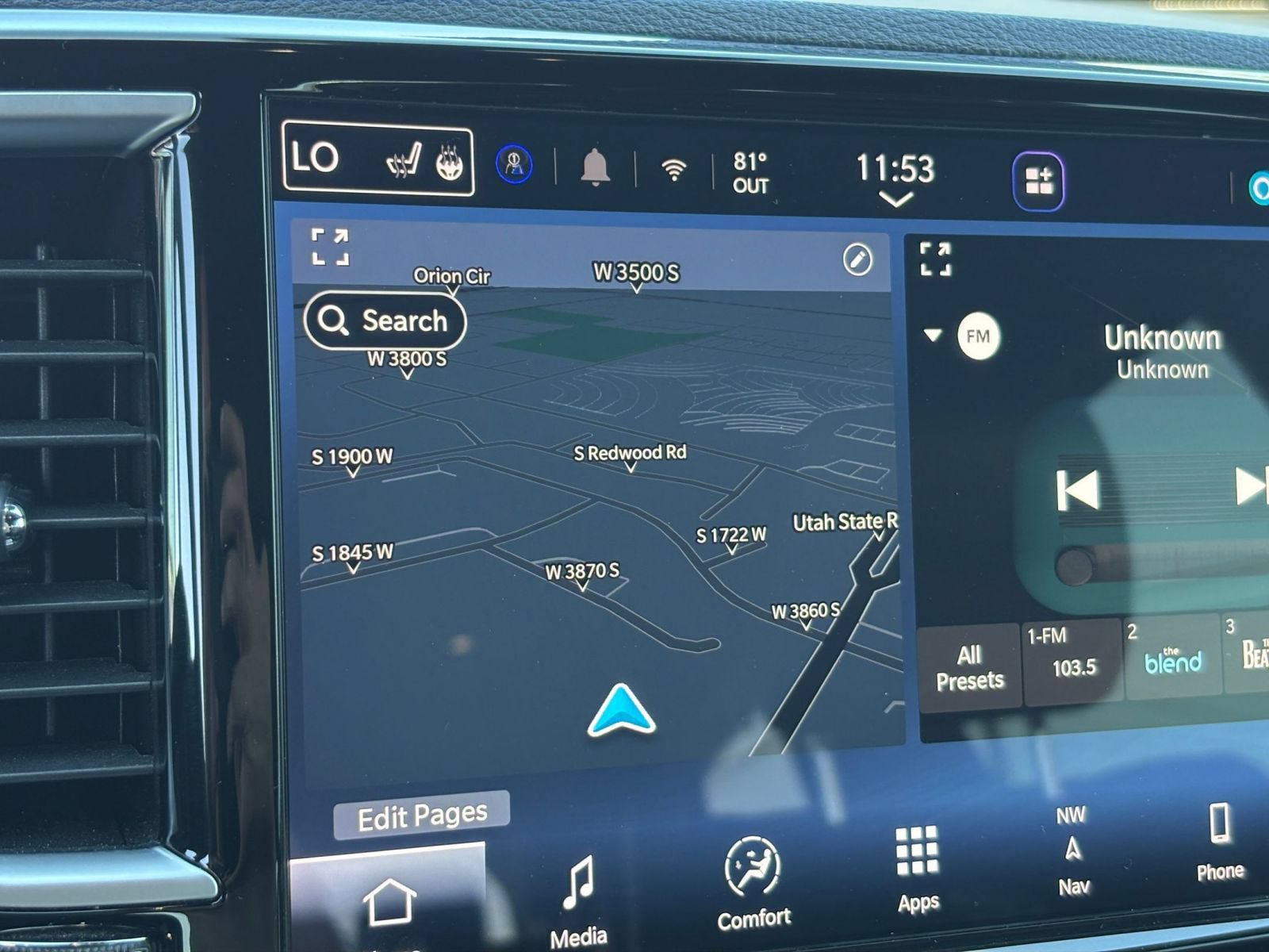 Used 2025 Chrysler Pacifica Limited FWD image 19