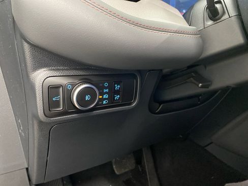 New 2026 Ford Explorer Active w/ Active Comfort Package image 19