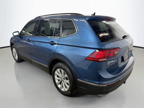 Used 2018 Volkswagen Tiguan SE w/ 3rd Row Seat Package AWD/4WD image 7