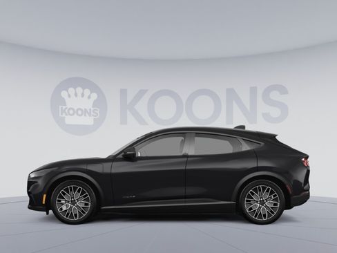 Used 2025 Ford Mustang Mach-E Premium w/ Sport Appearance Package AWD/4WD image 2