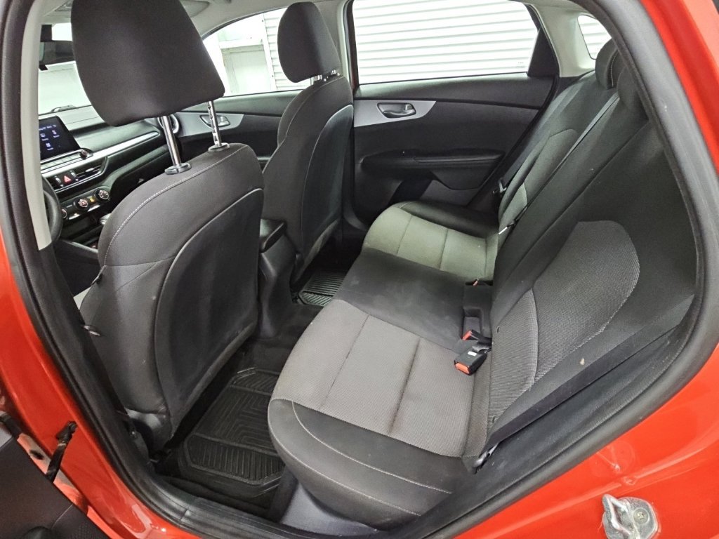 Used 2022 Kia Forte LXS FWD image 26