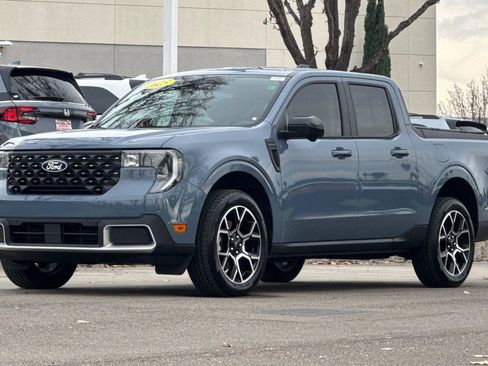 Used 2025 Ford Maverick Lariat image 8