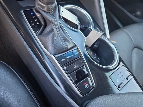 Used 2018 Toyota Camry XSE w/ Driver Assist Package FWD image 17