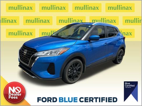 Used 2024 Nissan Kicks SV FWD image 1