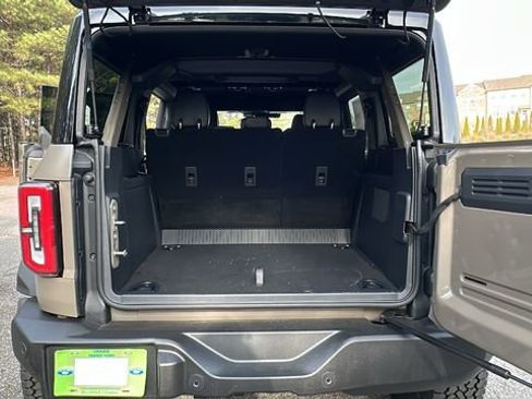 New 2025 Ford Bronco Outer Banks w/ Sasquatch Package AWD/4WD image 18