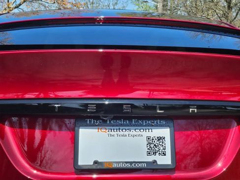 Used 2024 Tesla Model X AWD image 29