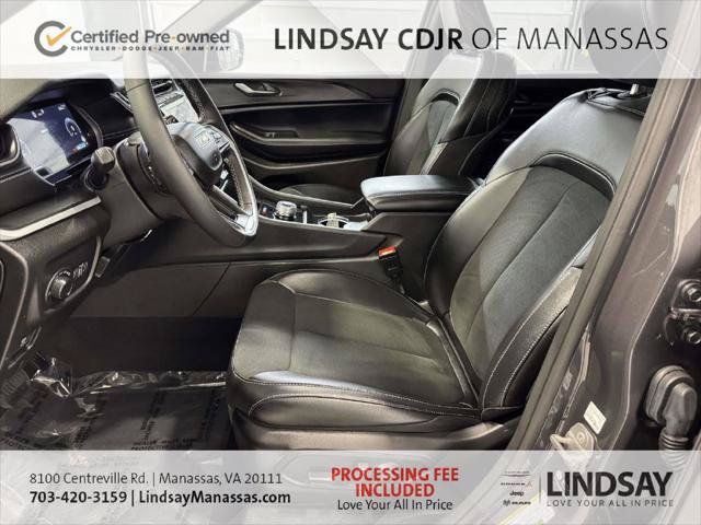 Certified 2025 Jeep Grand Cherokee L Altitude AWD/4WD image 20