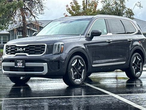 New 2025 Kia Telluride S image 8