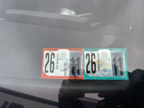 Used 2022 Mercedes-Benz C 300 4MATIC Sedan image 4