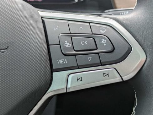 Certified 2026 Volkswagen Atlas SE FWD image 28