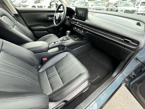 Used 2025 Honda HR-V EX-L image 19