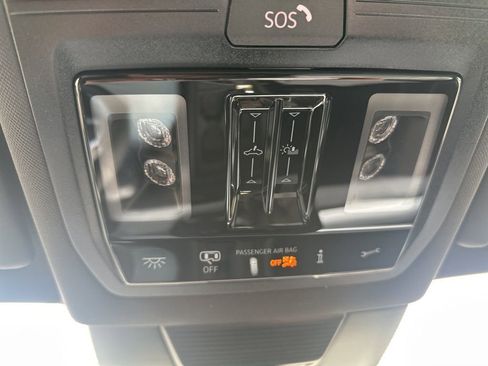 New 2026 Volkswagen Tiguan SE R-Line AWD/4WD image 26
