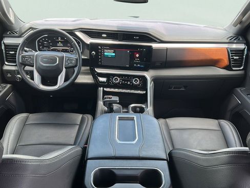 Used 2022 GMC Sierra 1500 Denali AWD/4WD image 18