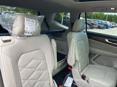 New 2026 Volkswagen Atlas SE image 51