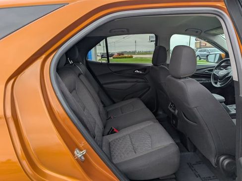 Used 2018 Chevrolet Equinox LT FWD image 5