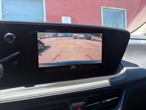 Used 2025 Buick Encore GX Preferred FWD image 22