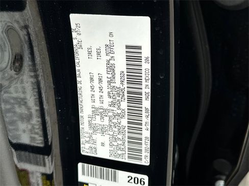 Certified 2025 Toyota Tacoma SR5 image 31