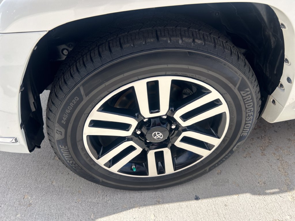 Certified 2020 Toyota 4Runner Limited AWD/4WD image 16