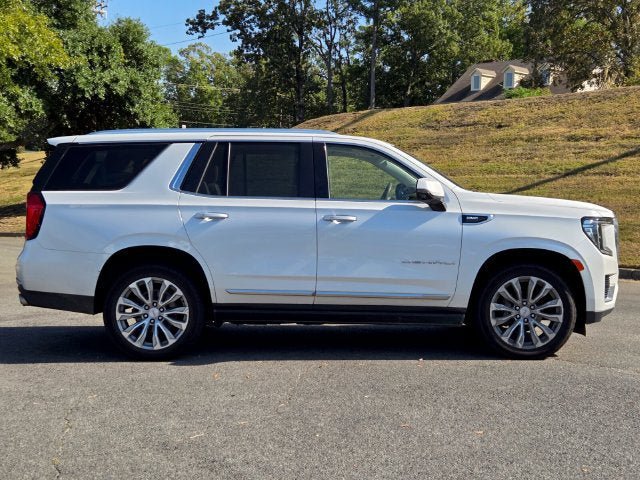 Used 2023 GMC Yukon Denali AWD/4WD image 2