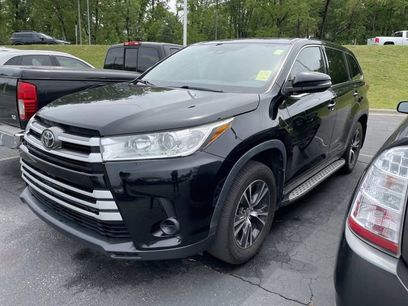 Used 2019 Toyota Highlander LE