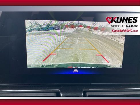 Used 2025 Chevrolet TrailBlazer LT image 19