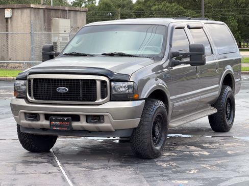 Used 2004 Ford Excursion Limited RWD image 5