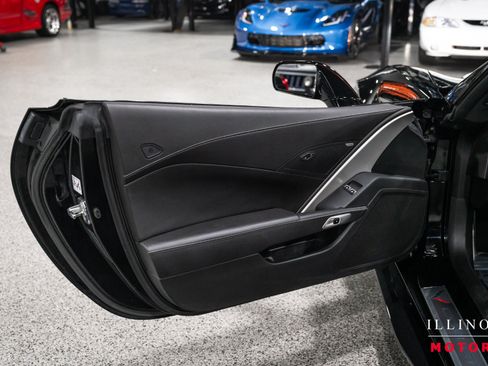 Used 2017 Chevrolet Corvette Z06 RWD image 17
