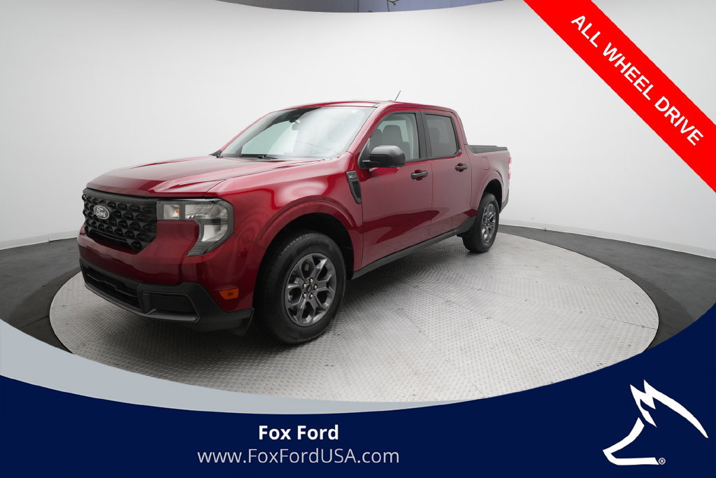 Used 2025 Ford Maverick XLT w/ Equipment Group 301A AWD/4WD image 1