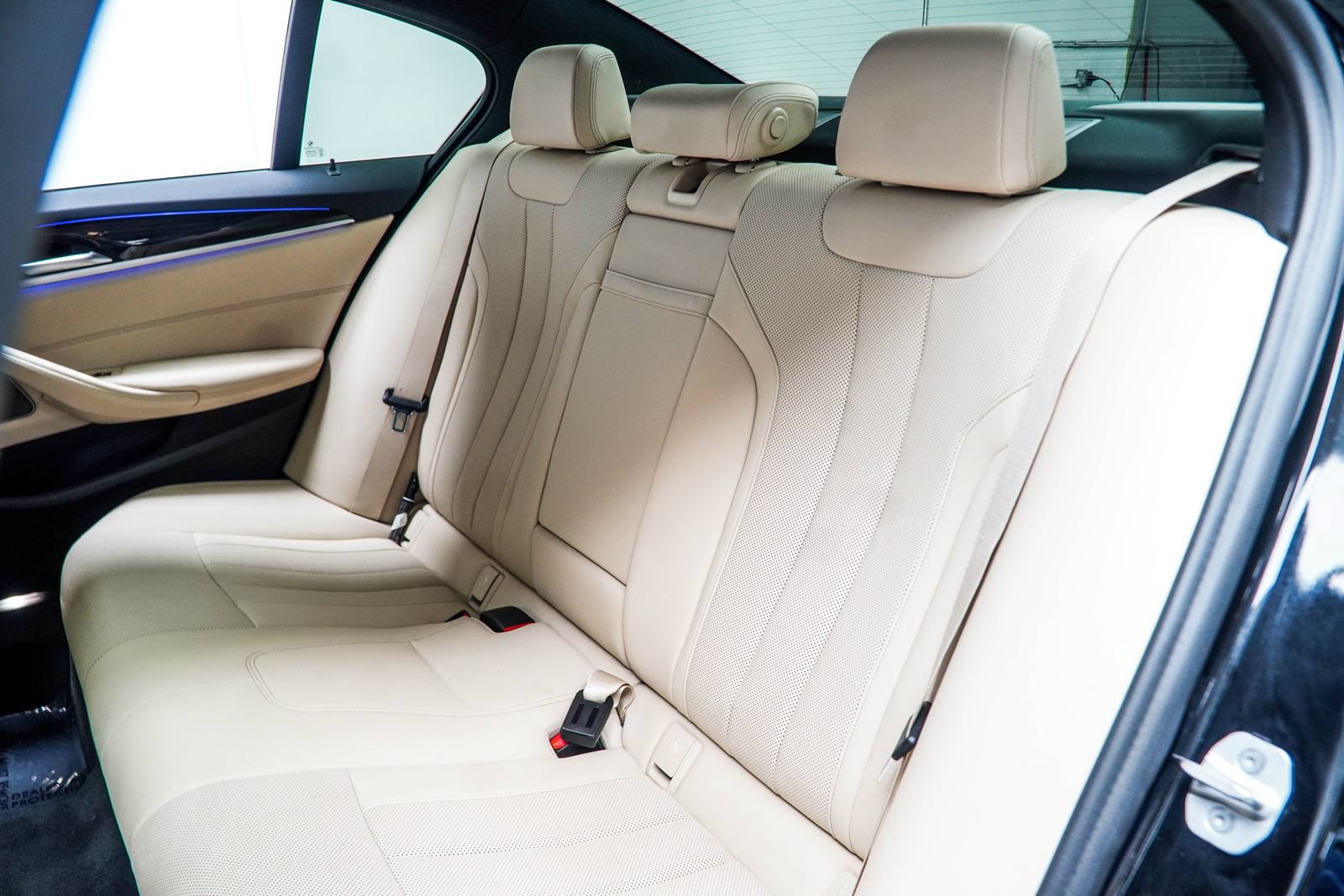 Used 2021 BMW 540i xDrive w/ Premium Package AWD/4WD image 43