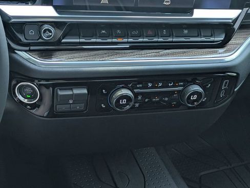 New 2026 Chevrolet Silverado 1500 RST w/ RST Select Package AWD/4WD image 18