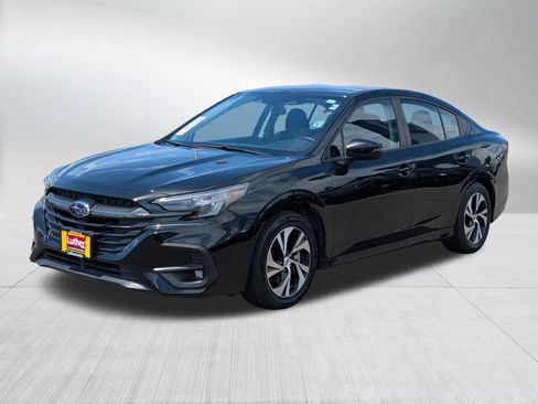 Used 2025 Subaru Legacy Premium AWD/4WD image 3