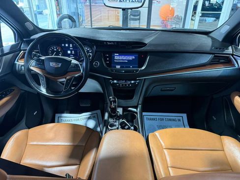 Used 2022 Cadillac XT5 Premium Luxury w/ Technology Package image 23